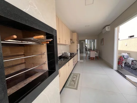 Imagem Casa em Condomínio para Venda em Cuiabá / MT no bairro Condomínio Primor das Torres
