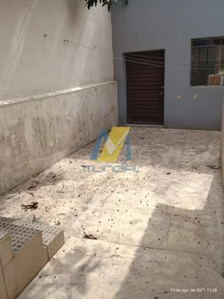 Imagem Cansado de pagar caro por um lugar pequeno? Olha essa casa com quintal.