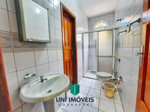 Imagem Casa duplex com terraço, 5 quartos, 2 salas, 320M² por R$580.000,00 em Guarapari-ES.