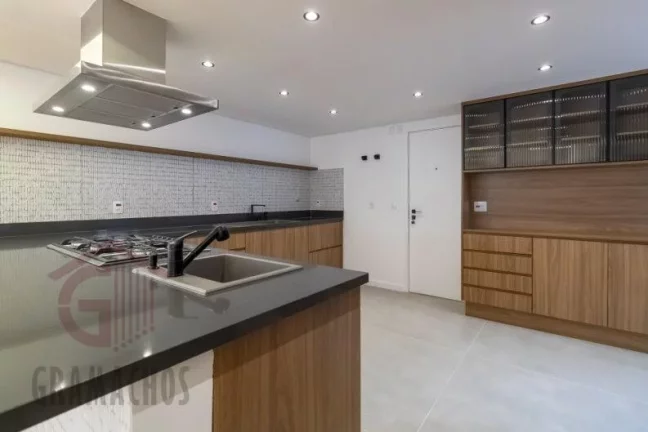 Imagem Apartamento à Venda 220m² | 3 Dormitórios + 2 Vagas | Rua Haddock Lobo