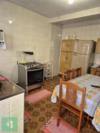 Imagem Sobrado com 2 quartos, à venda em Diadema, Canhema