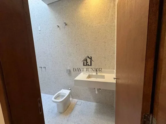 Imagem Casa com 3 dormitórios sendo 1 suite à venda, 117 m² por R$ 699.000 - Horto Florestal Villagio - Sorocaba/SP