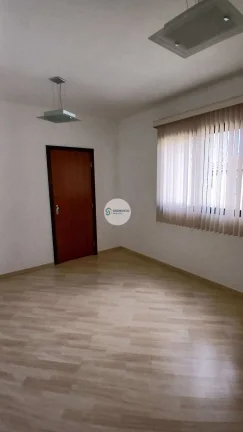 Imagem Conjunto Comercial, 76,11m2, à venda em Curitiba, Centro