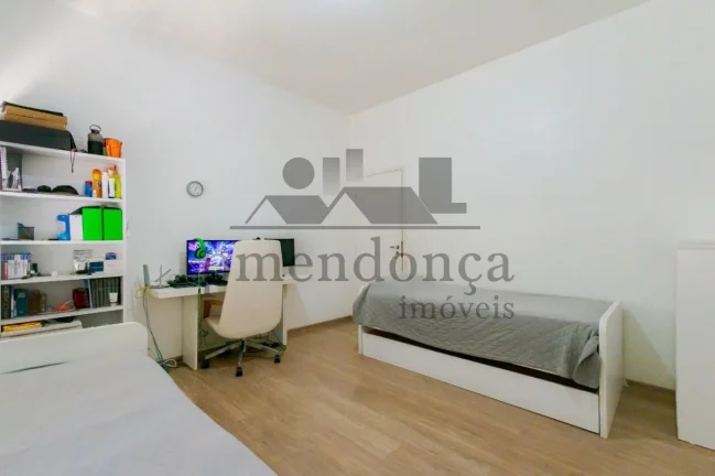 Imagem Apartamento com ambientes amplos, bem distribuído e ventilado, sala com 3 ambientes com terraço, l...