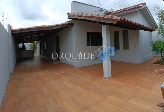 Imagem Casa à venda em Rio Verde-GO, Conjunto Morada do Sol: 3 quartos, 1 suíte, 1 sala, 3 vagas, 154,17m² de área. Confira!