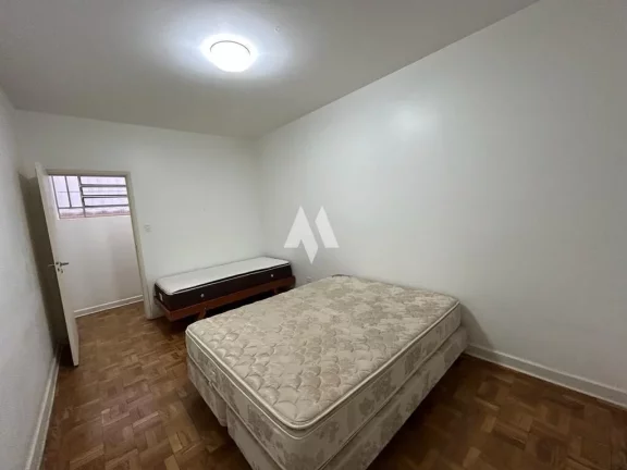 Imagem Sobreposta Térrea com 03 dormitórios sendo 01 suíte em Santos