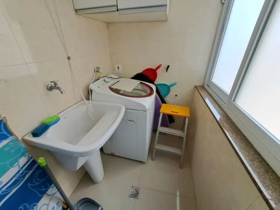 Imagem Apartamento com 3 dormitórios à venda, 100 m² - Pitangueiras - Guarujá/SP