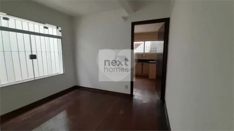 Imagem Casa à venda com 3 quartos, sendo 1 suíte, em Butantã, São Paulo - SP