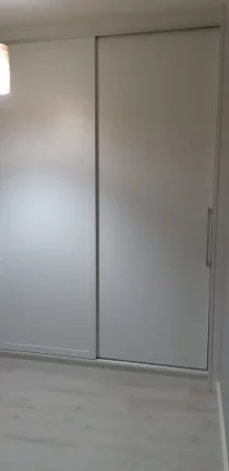 Imagem VENDO APARTAMENTO DE TRÊS DORMITÓRIOS NO BAIRRO CAMPO GRANDE! (ZONA SUL-SP)