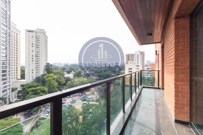 Imagem Apartamento de luxo em Moema: 3 quartos, 3 suítes, 2 salas, 5 banheiros, 4 vagas de garagem e 325m² de área. Aproveite!