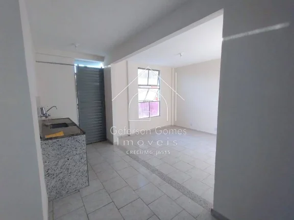Imagem Casa à venda com 03 Quartos - Centro - Mantena - MG