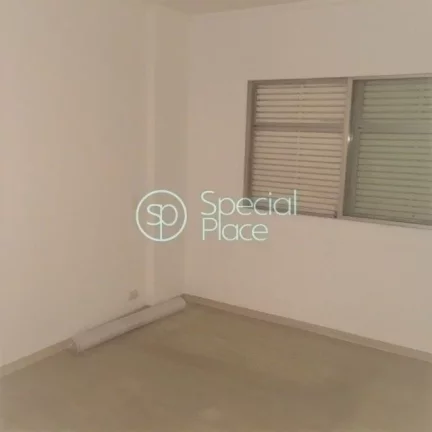 Imagem Apartamento com 180m² a venda no Itaim Bibi com ambientes amplos e claros. Living para dois ambient...