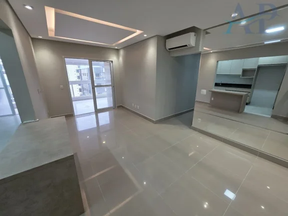 Imagem Apartamento com Vista Mar de 2 Dormitórios em Praia Grande no Canto do Forte