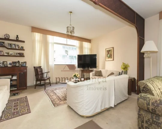 Imagem Apartamento com living para 3 ambientes, 3 dormitórios sendo 1 suíte com closet, banheiros sociais...