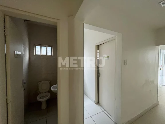 Imagem Clínica para VENDA, Lote 10x30, 04 salas, podendo expandir, Já com recepção