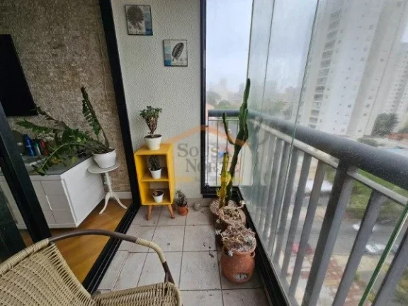 Imagem Apartamento com 2 dormitórios, sendo 1 suite, sala para dois ambientes, varanda, cozinha americana ...
