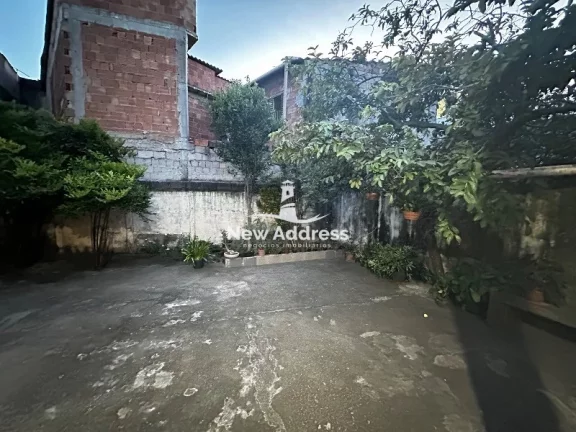 Imagem Casa em Araçás: 3 quartos, 2 banheiros, varanda e quintal - Vila Velha