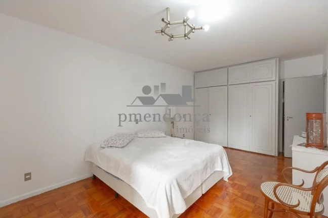 Imagem Apartamento residencial à venda em Higienópolis, 3 quartos e 2 vagas.
