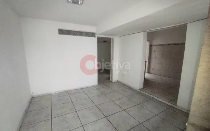 Imagem Prédio e loja a venda com 12 quartos na Vila Nova em Cabo Frio