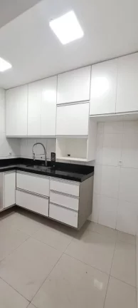 Imagem Apartamento com 2 dormitórios à venda, 52 m² por R$ 255.000 - Parque Jaçatuba - Santo André/SP