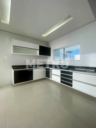 Imagem Casa para locação no Sol Nascente Etapas, 3 suítes, piscina, Petrolina