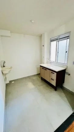 Imagem Apartamento com 2 dormitórios à venda, 41 m² por R$ 160.000,00 - Chácara Holiday - Itaquaquecetuba/SP
