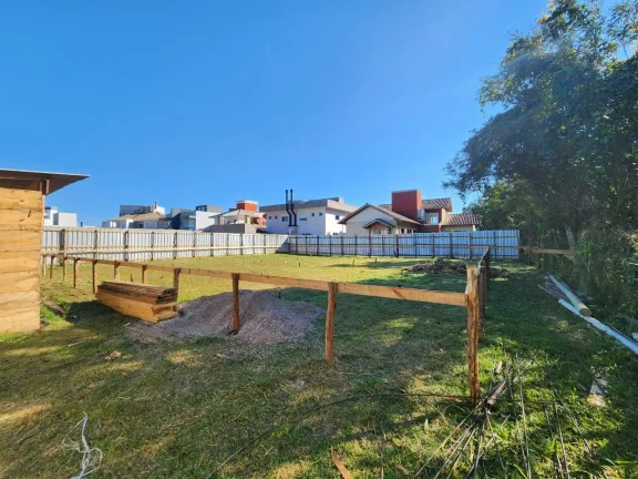 Imagem Casa / Sobrado para Venda em Florianópolis / SC no bairro Cachoeira do Bom Jesus