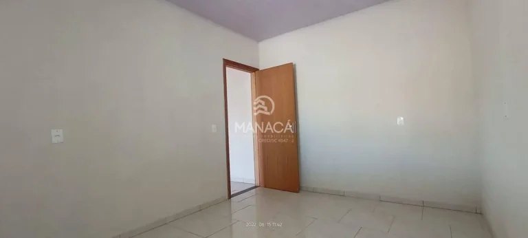 Imagem Casa com 2 Quartos a 800 Metros da Praia – Bairro Itajuba, Barra Velha/SC
