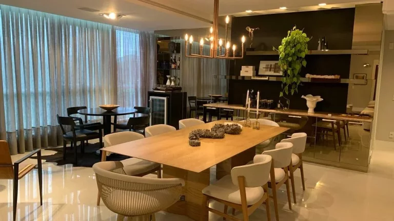 Imagem sendo 3 suítes, 187m² Centro - Bal. Camboriú/SC