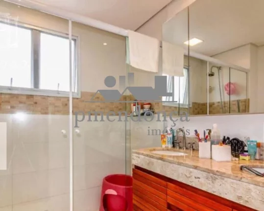 Imagem Linda Cobertura Duplex em Perdizes com 218m² bem distribuídos.