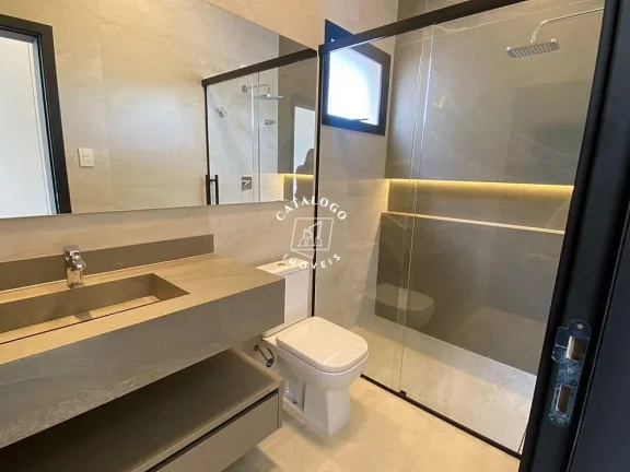 Imagem Casa em Condomínio a Venda no bairro Centro - Cravinhos, SP