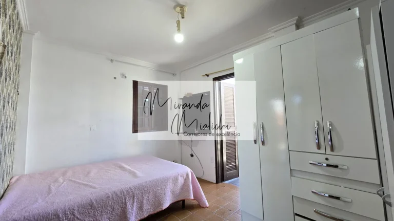 Imagem Prédio Residencial para venda em Canasvieiras, 570m²