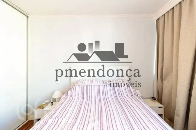 Imagem Apartamento a venda em Pinheiros com 83m², 3 quartos (1suíte) e 1 vaga.