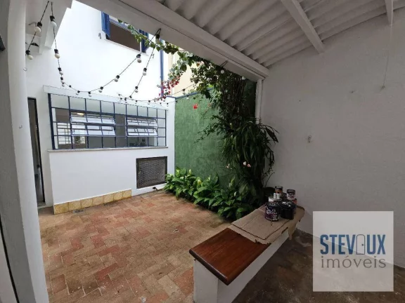 Imagem Casa de Vila reformada e muito ensolarada na Vila Olímpia