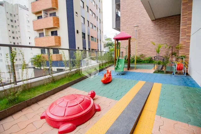 Imagem APARTAMENTO À VENDA, 106 M² COM 2 SUÍTES, PLANEJADO NA COZINHA E DORMITÓRIOS, 19º ANDAR, 2 VGS E DEPÓSITO. 400 M. DA ESTAÇÃO ANA ROSA DO METRÔ - VILA MARIANA