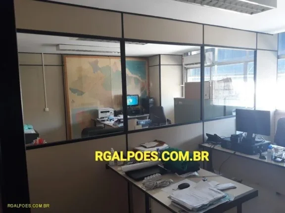 Imagem Galpão para Venda em RIO DE JANEIRO, Benfica, 2 banheiros