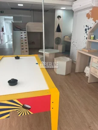 Imagem Apartamento de 2 dormitórios à venda no Apartamento Riviera do Lago, no bairro Conjunto Frei Eugênio, em Uberaba