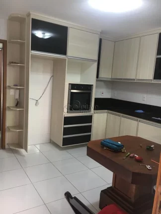 Imagem Linda casa venda Jardim Vitória com 3 quartos sendo uma suíte e quarto anexo fora da casa. Área de lazer churrasqueira. 400 mil. Aceita financiamento.