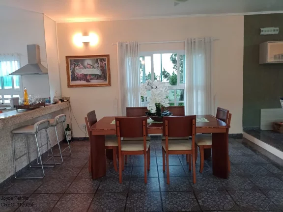 Imagem Excelente imóvel a venda em condomínio de luxo em Peruíbe.