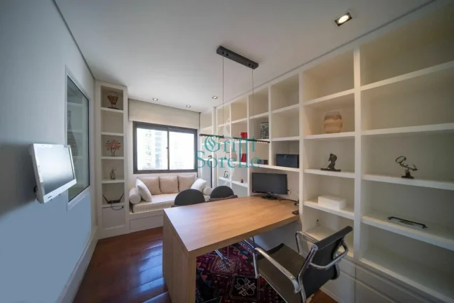 Imagem Cobertura Duplex Mobiliada à Venda em Indianópolis - São Paulo/SP.