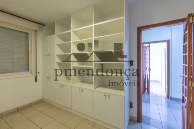 Imagem Apartamento a  venda na Rua Wanderley com 2 quartos (1 suíte) e 1 vaga, 89m²