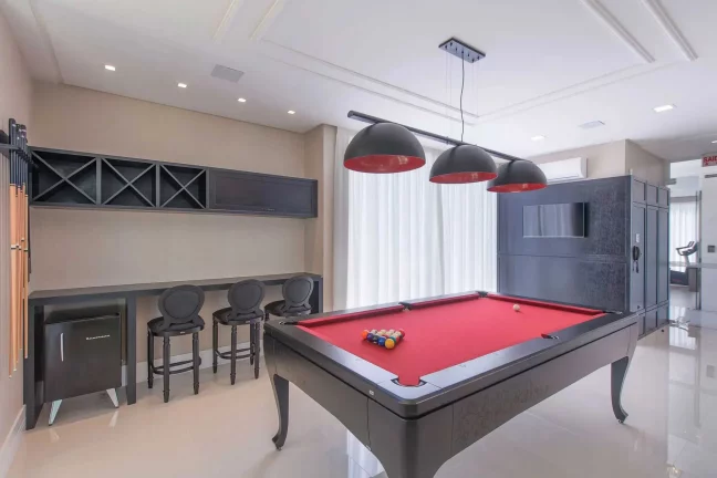 Imagem Apartamento com 3 suítes e 3 vagas de garagem em Meia Praia - Itapema/SC