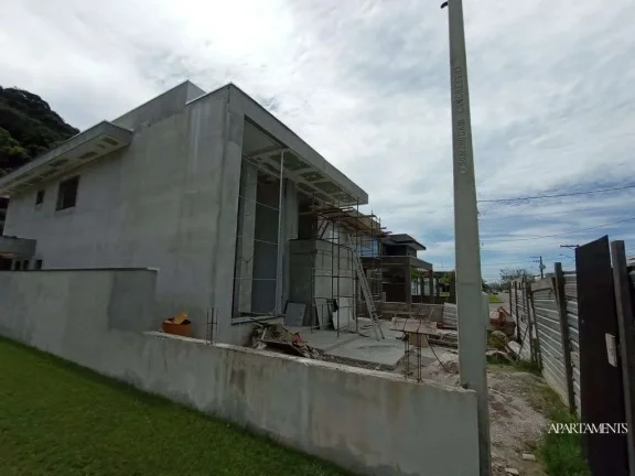 Imagem São 4 Generosas suítes e uma delas é uma Máster,Praia de Massaguaçú,Entrega 2023
