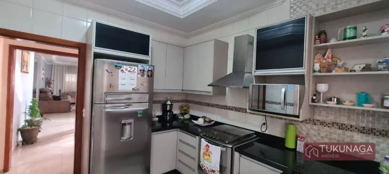 Imagem Sobrado com 3 dormitórios à venda, 192 m² por R$ 1.350.000,00 - Vila Galvão - Guarulhos/SP
