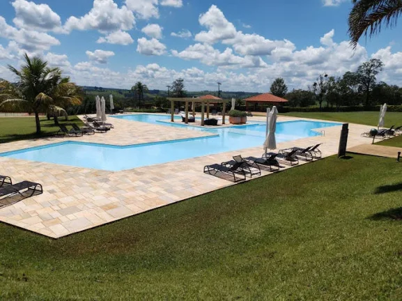Imagem Procurando uma oportunidade de comprar um excelente terreno? Apresento o