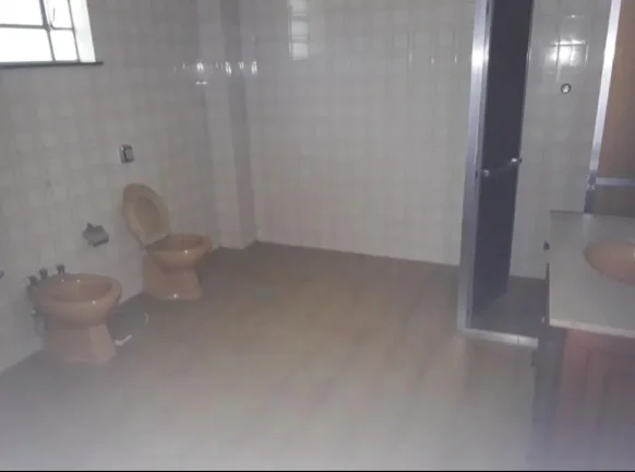 Imagem Casa para Venda em Rio de Janeiro, Campo Grande, 5 dormitórios, 1 suíte, 4 banheiros, 30 vagas