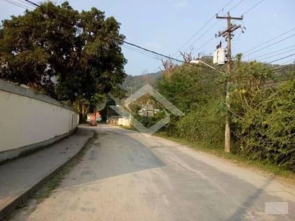 Imagem Terreno, 200m², à venda em Rio de Janeiro, Campo Grande