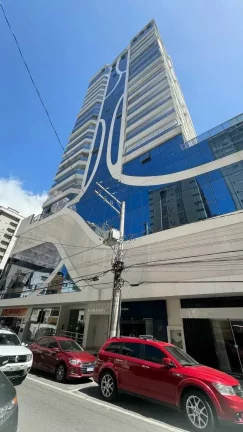 Imagem Apartamento mobiliado com 4 dormitórios sendo 4 suítes e 3 vagas de garagem em Itapema/SC