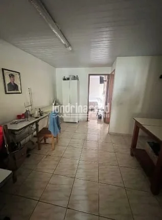 Imagem Ampla Casa à Venda em Londrina – 5 Quartos, Churrasqueira e 3 Vagas