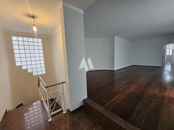 Imagem Casa à venda com 3 dormitórios, Lazer Embaré de Santos/SP